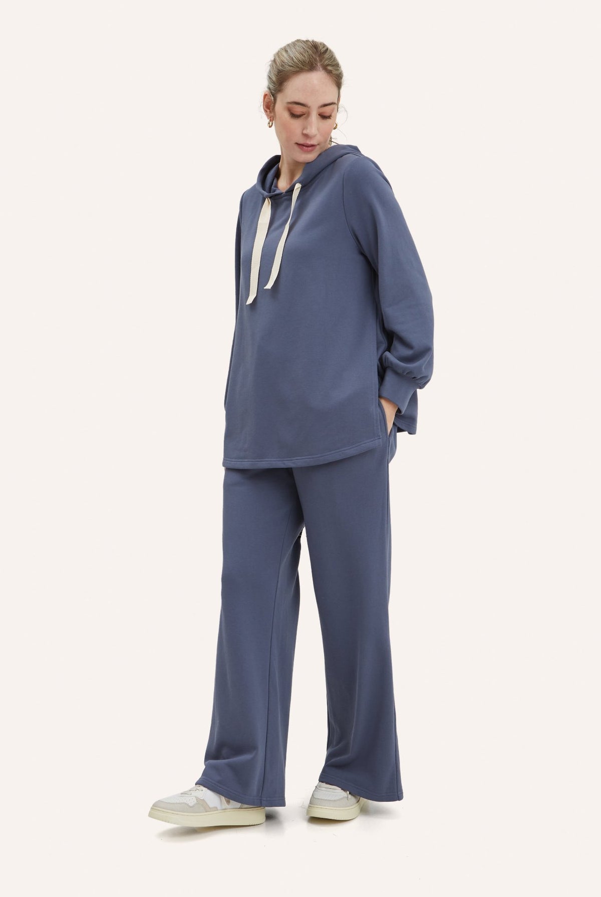 NOM Maternity Walker Lounge Pant in Slate, three-quarter view with pocket