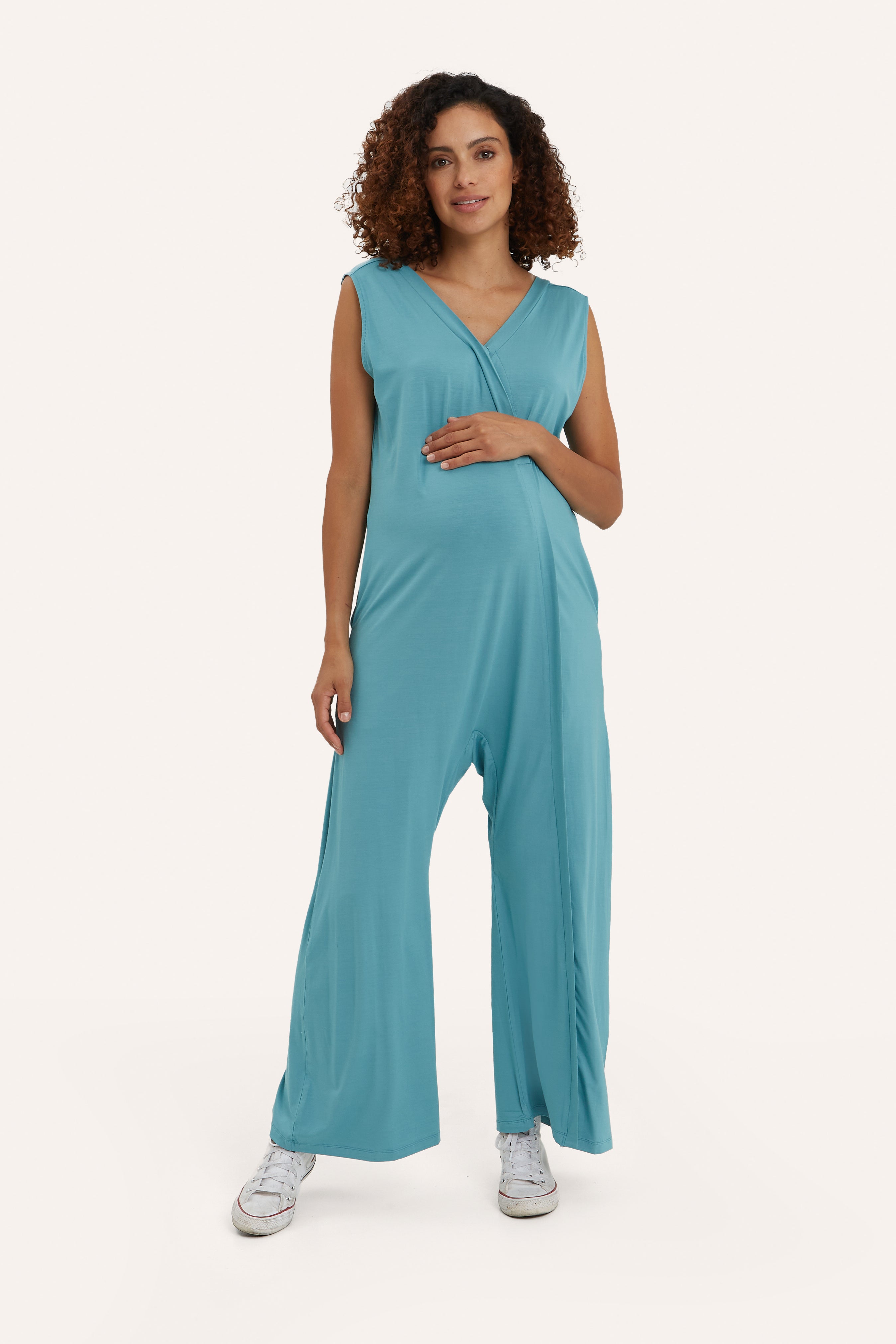 15 Stylish Maternity Jumpsuits for Every Occasion and Budget, jumpsuits 