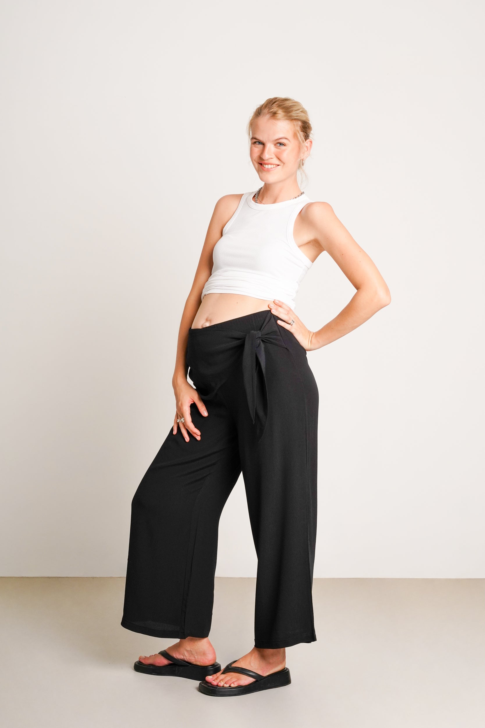 【mnem】24FW★ [mnem] strap maxi wide pants The Easy Wrap Pant: Stylish & Comfortable Maternity Pants