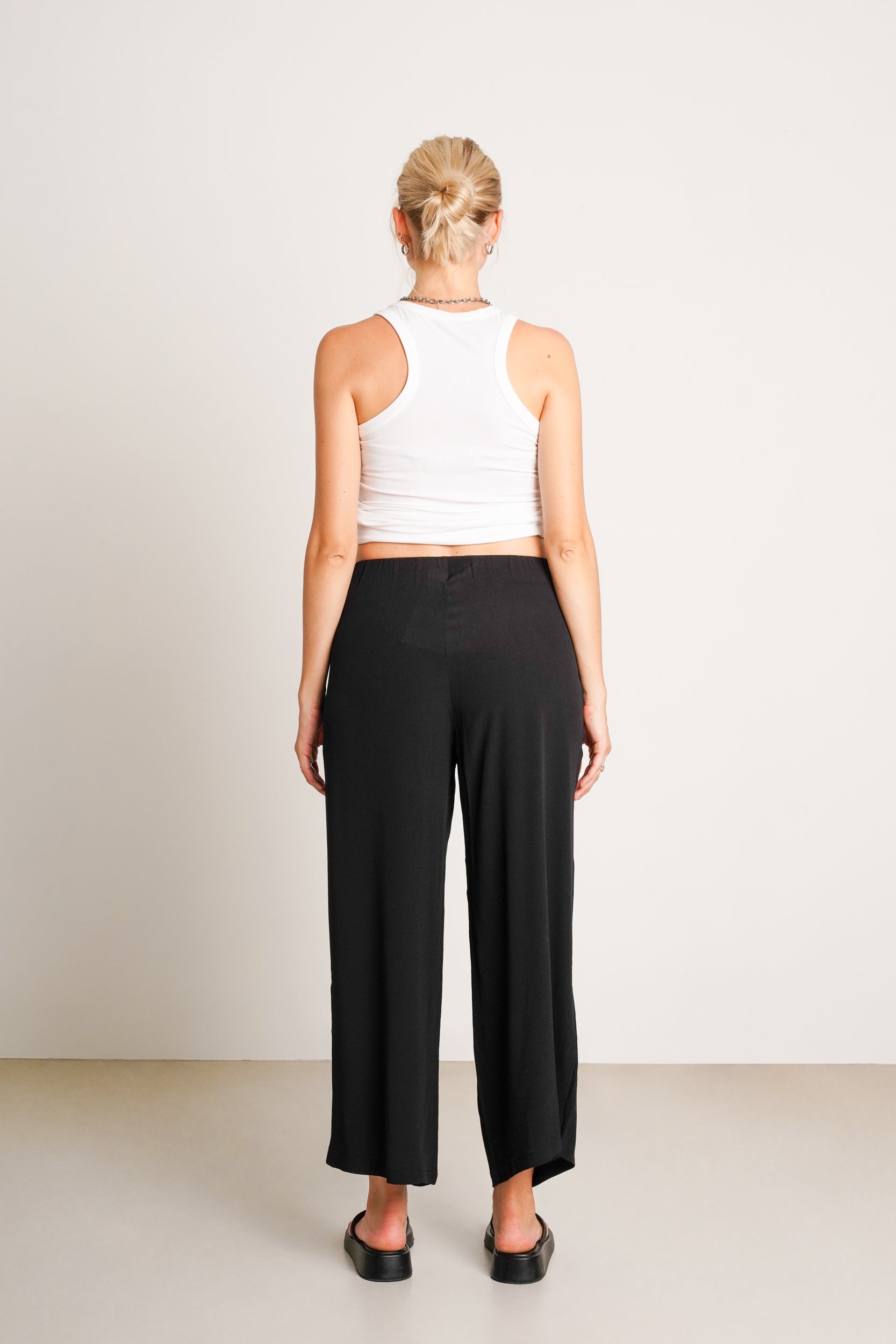 The Easy Wrap Pant: Stylish & Comfortable Maternity Pants