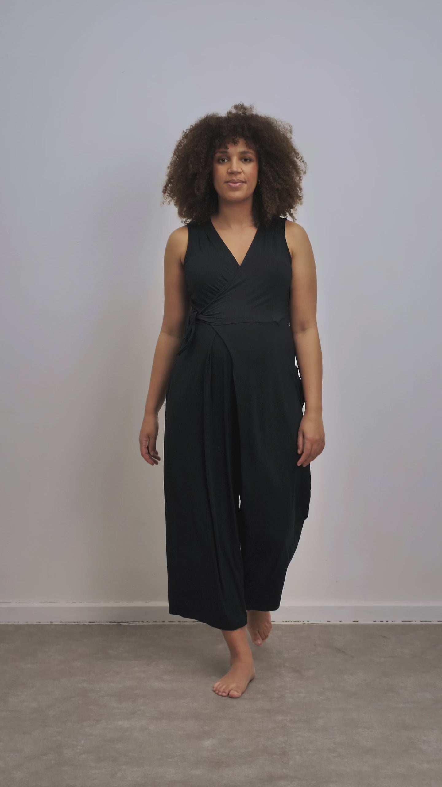 Francesca Maternity Jumpsuit: Nursing-Friendly & Versatile